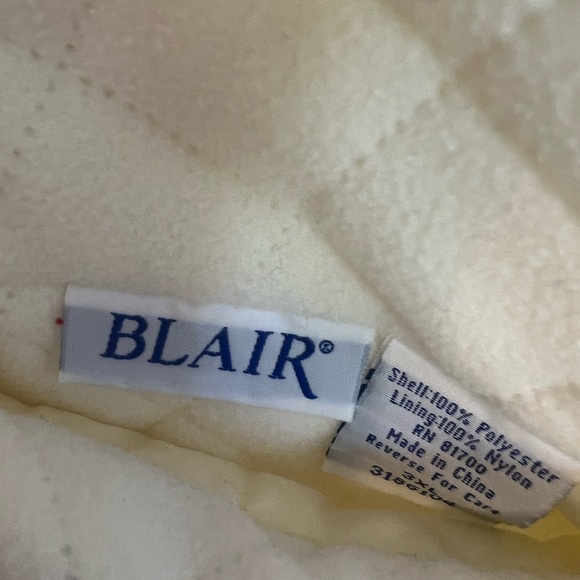 Blair Women’s Vintage Quilted Jacket Ivory sz 3XL Pockets Gold Button Classic - Picture 3 of 14